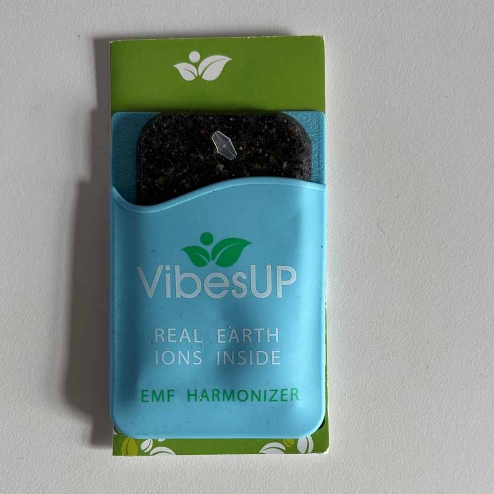 Vibe EMF Harmonizer - Blue and Green